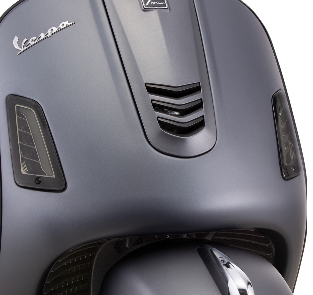 Kit clignotants avant gauche/droite pour Vespa GTS/GTS Super/GTV/GT 60/GT/GT L ('03-'13), teinté