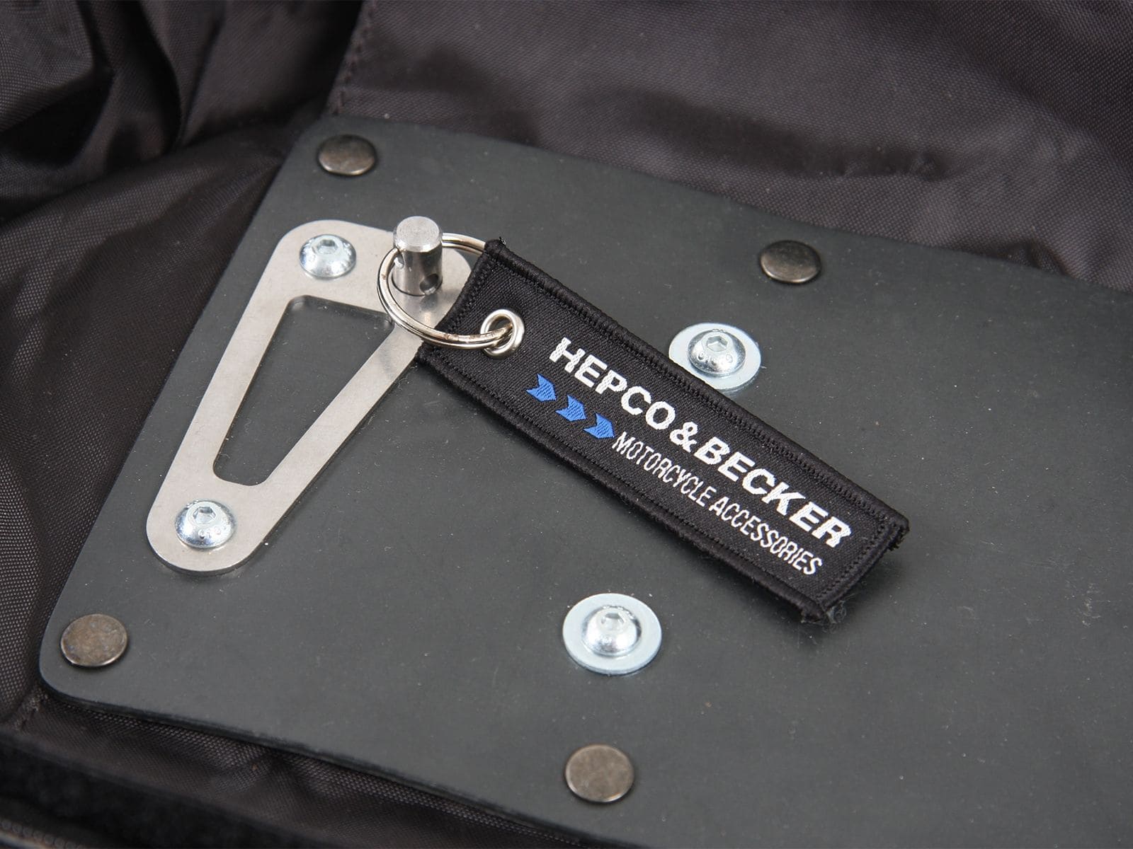 Antivol pour sacoches de réservoir et sacoches arrière Lock-it/Basic Hepco & Becker