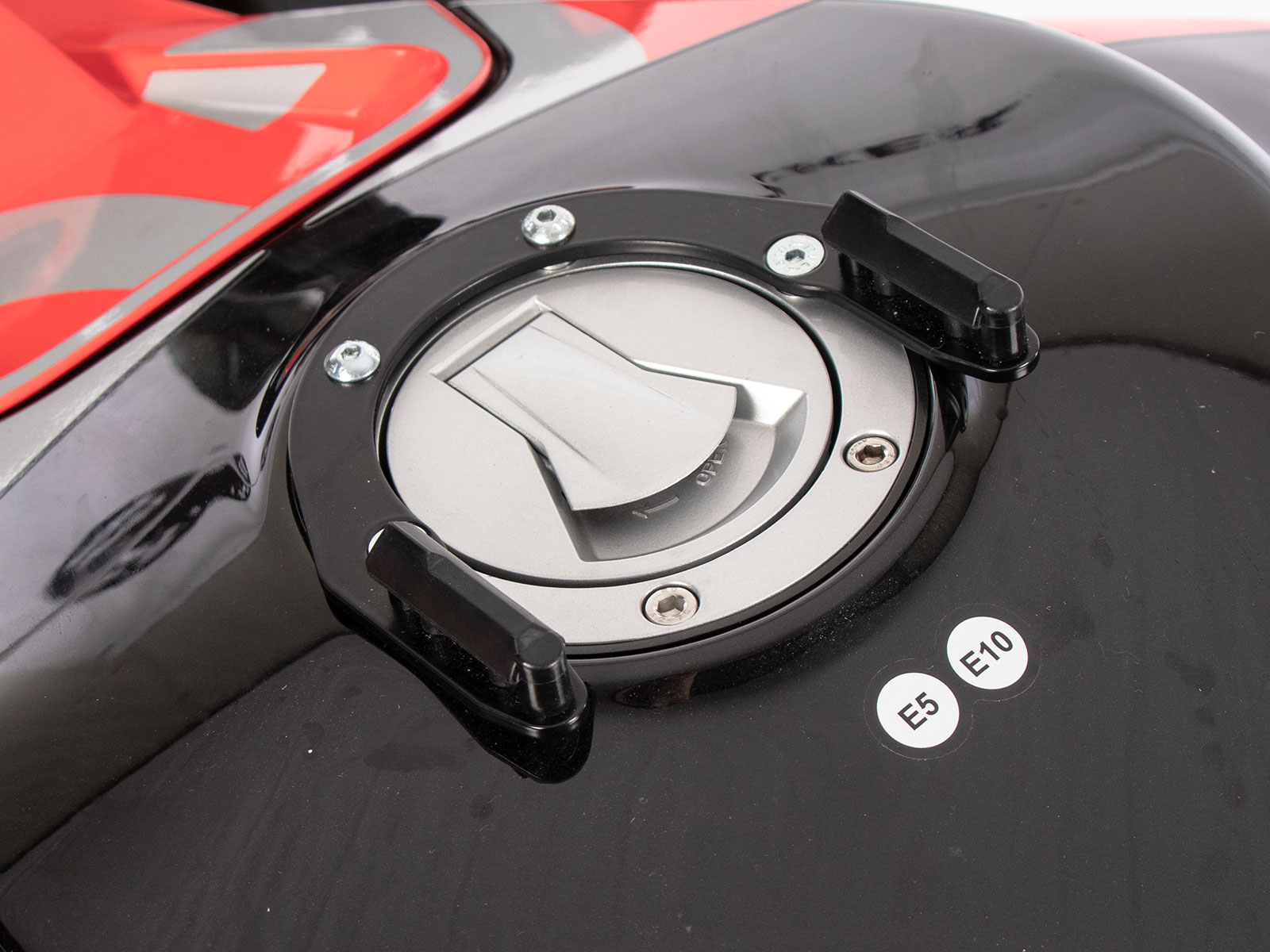 Anneau de réservoir Basic avec unité de fermeture de la sacoche de réservoir pour Aprilia RS 660 / Factory (25-)