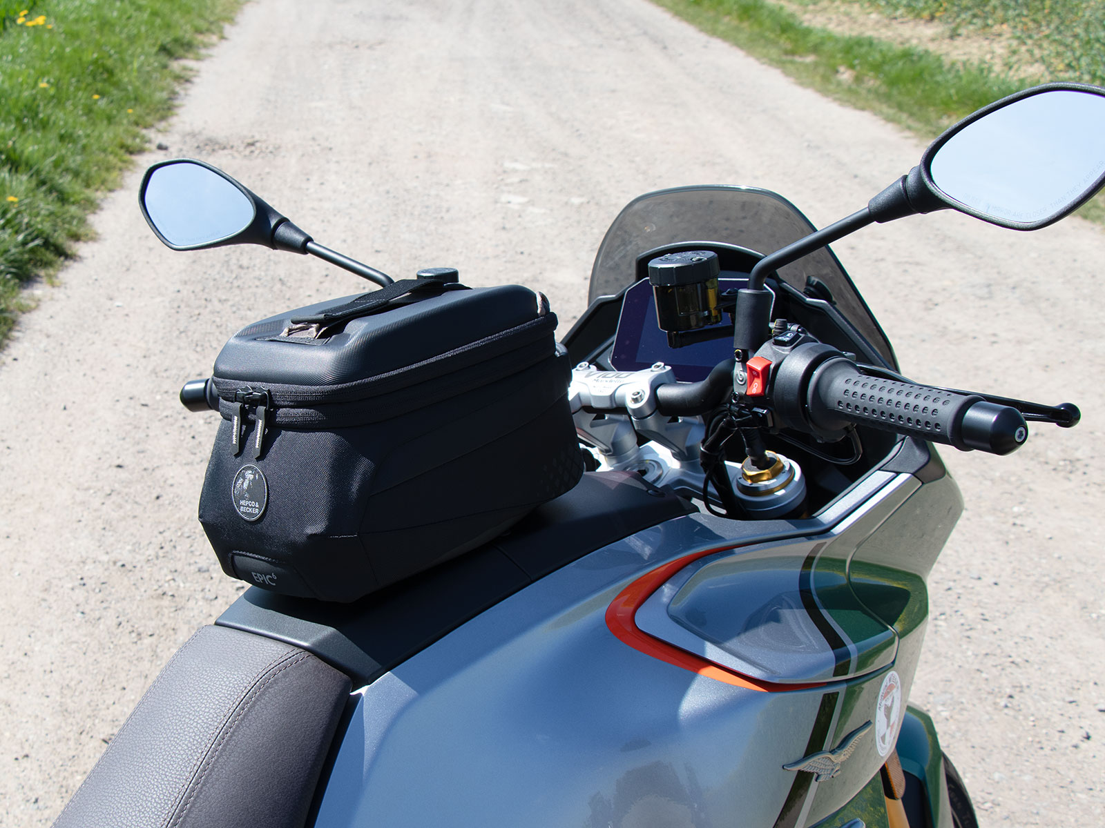 Anneau de réservoir Basic avec unité de fermeture de la sacoche de réservoir pour Moto Guzzi V100 Mandello /S (22-)