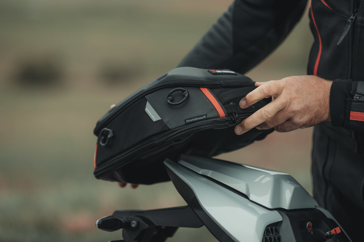 SW-Motech Sac arrière PRO Roadpack Suzuki Burgman AN 650 (03-21), WVBU