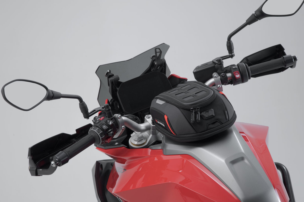 SW-Motech PRO Micro sacoche de réservoir KAWASAKI ER-5 (96-05), ER500A