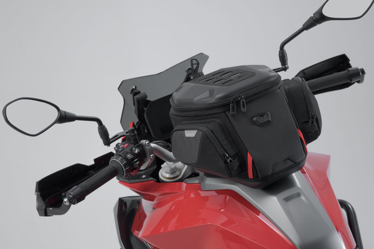 Sacoche de réservoir PRO Trail APRILIA Tuono V4 1100 RR / Factory (18-20), KG1