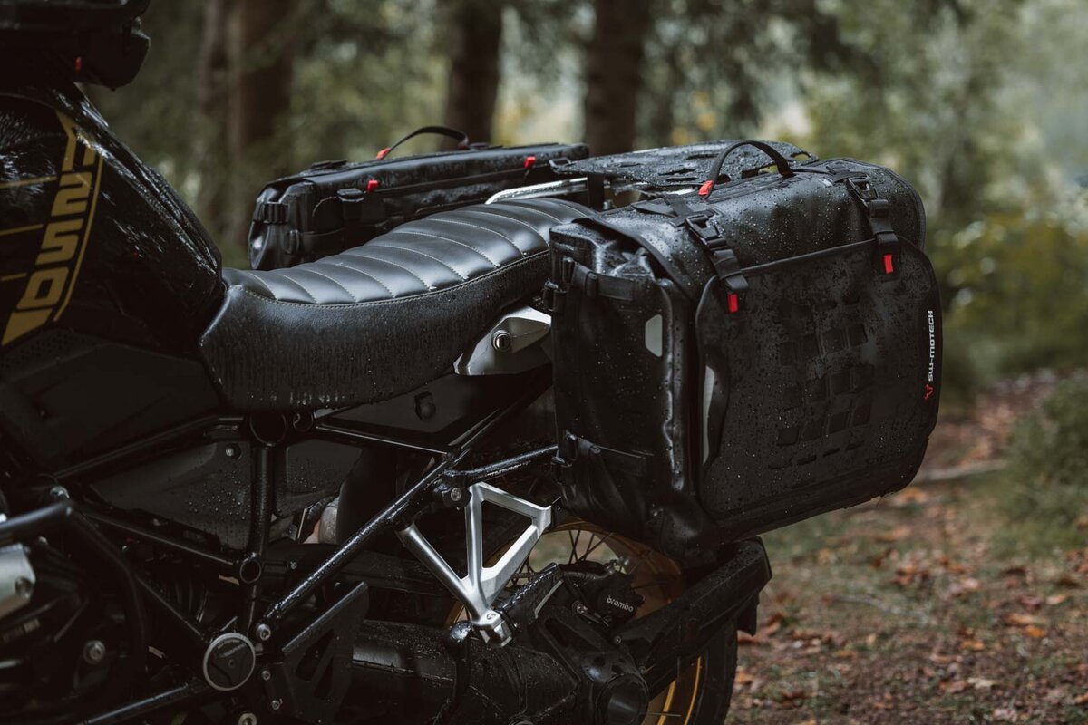 SW-Motech SysBag WP L avec plaque d'adaptation à gauche pour Honda XL 750 Transalp (23-) SW-Motech