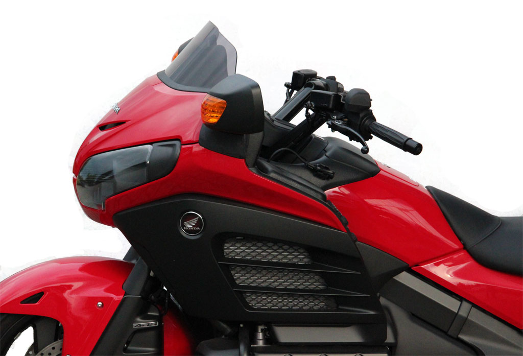 Vitre moulée d'origine MRA "ON" pour HONDA GL1800 F6B BAGGER (année 12-17)