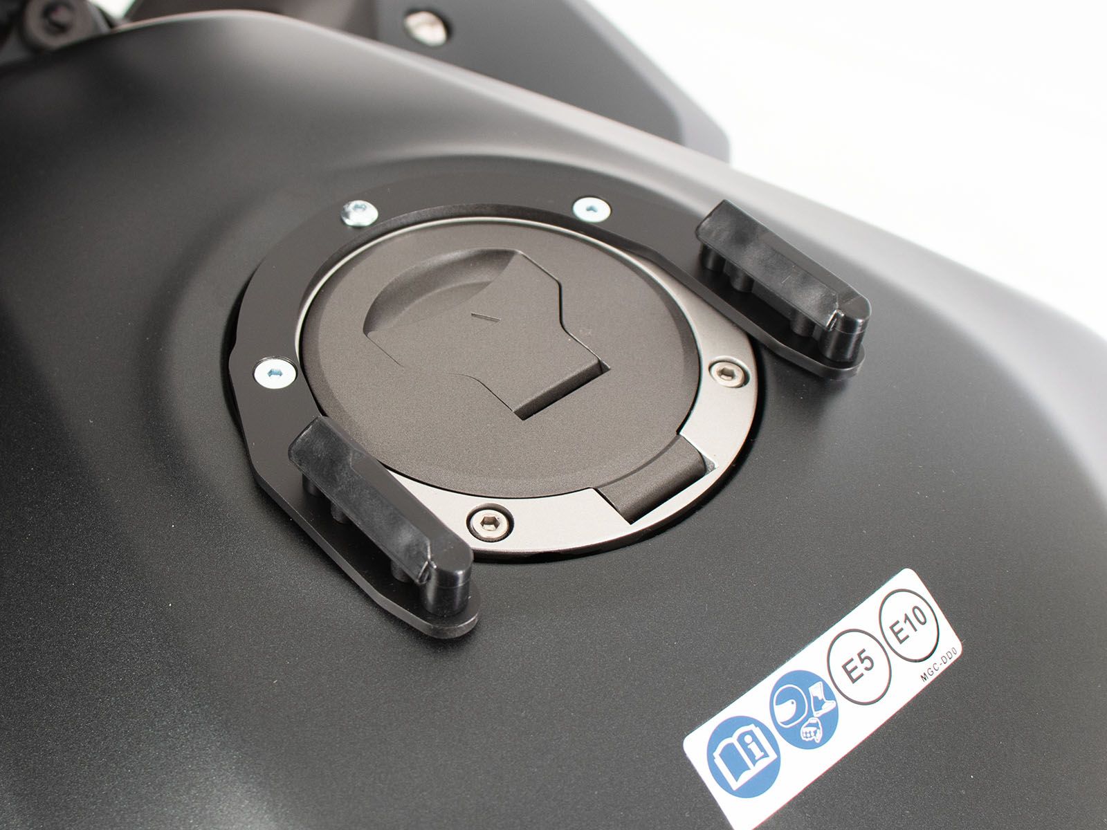 Anneau de réservoir Basic avec unité de fermeture de la sacoche de réservoir pour Honda CB 500 F (19-23) Hepco & Becker