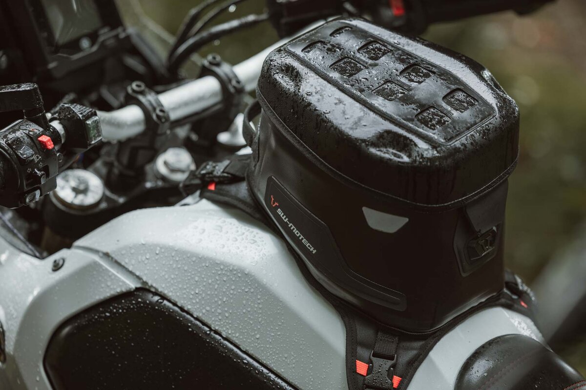 SW-Motech Sacoche de réservoir à sangles PRO Cross WP Kawasaki KLV 1000 (03-05), WVBS